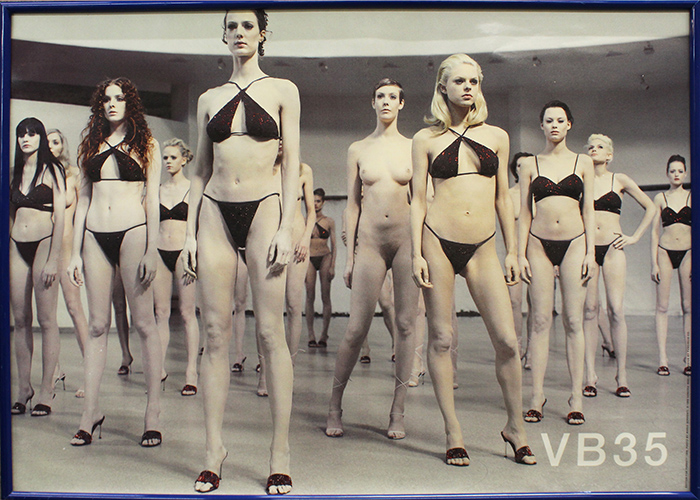 VANESSA BEECROFT, "For Parkett 56", 1999