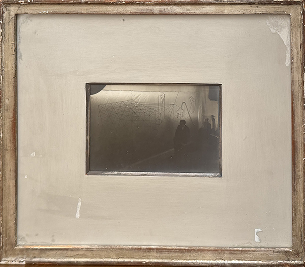 MAN RAY, "Trois parasols pour dames et cavaliers delicats", 1927